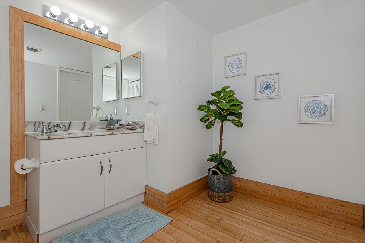 Lovely Condo With City & Ocean Views. Sleep Up To 6 People! 마이애미 외부 사진